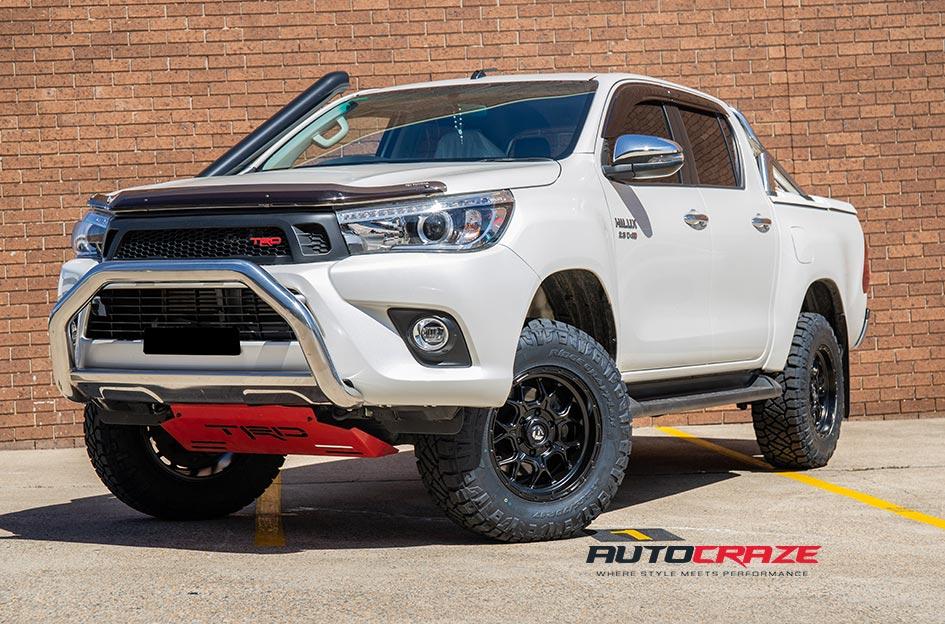 TOYOTA HILUX N80 4WD TECH MATTE BLACK